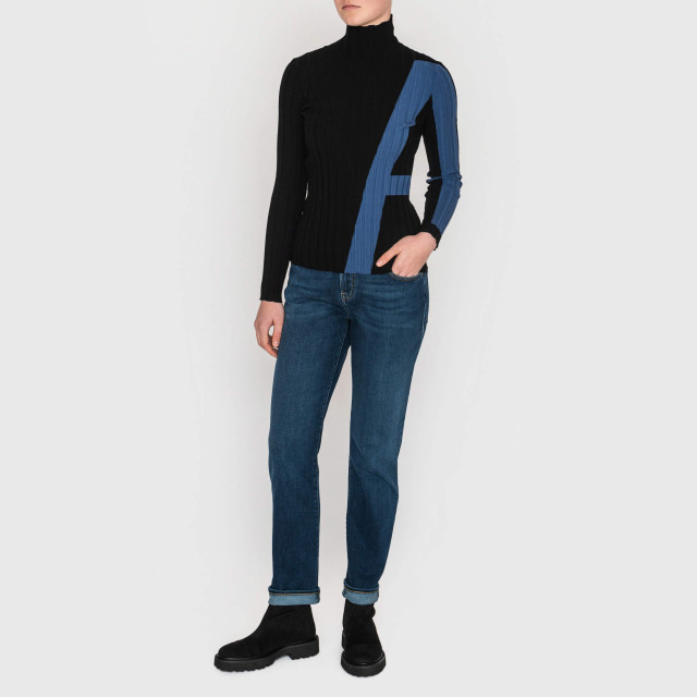 Джинсы Emporio Armani