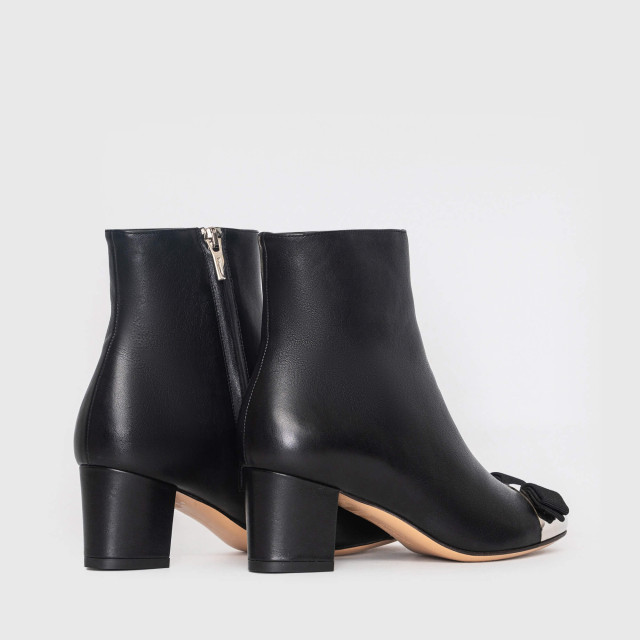 Ботильйони Salvatore Ferragamo