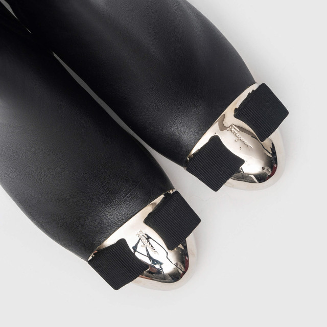 Ботильйони Salvatore Ferragamo