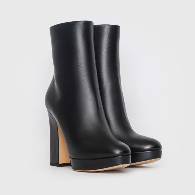 Ботильоны Salvatore Ferragamo