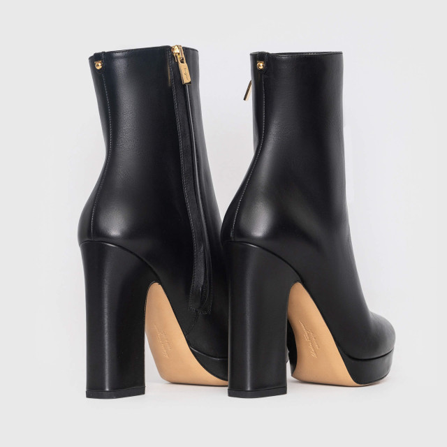 Ботильоны Salvatore Ferragamo