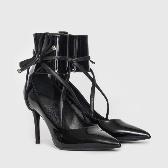 Туфлі Salvatore Ferragamo