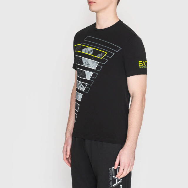 Футболка Emporio Armani EA7