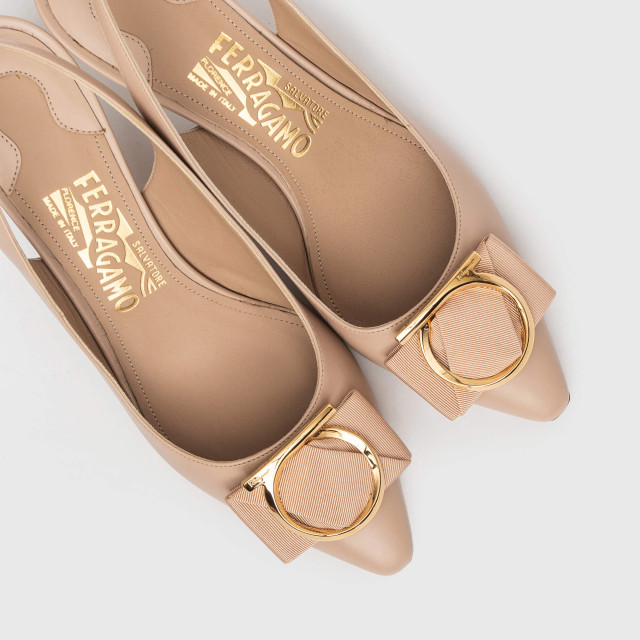 Босоножки Salvatore Ferragamo