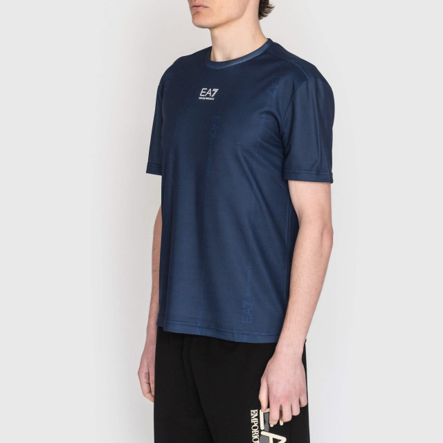 Футболка Emporio Armani EA7