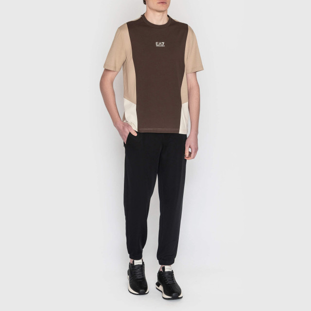 Футболка Emporio Armani EA7