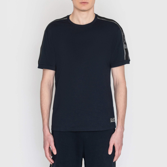 Футболка Emporio Armani EA7
