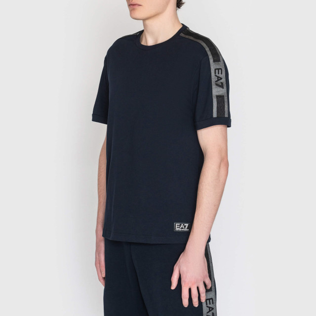 Футболка Emporio Armani EA7