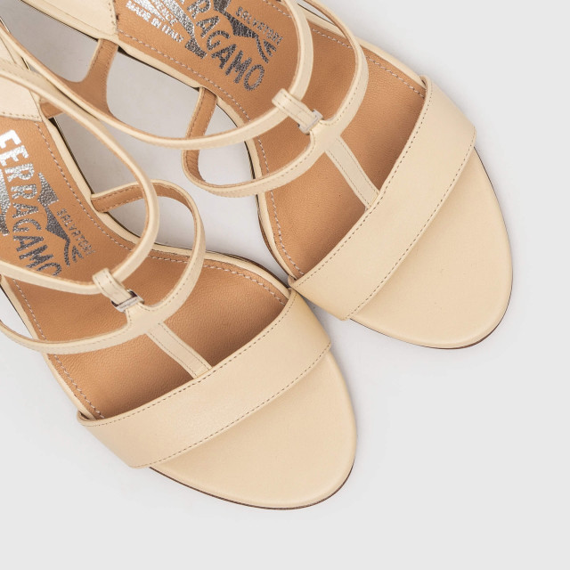 Босоножки Salvatore Ferragamo
