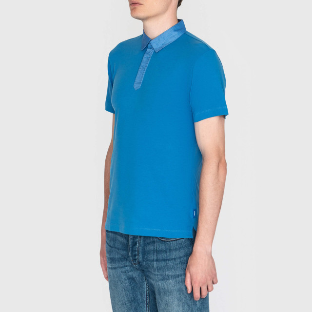 Поло Armani