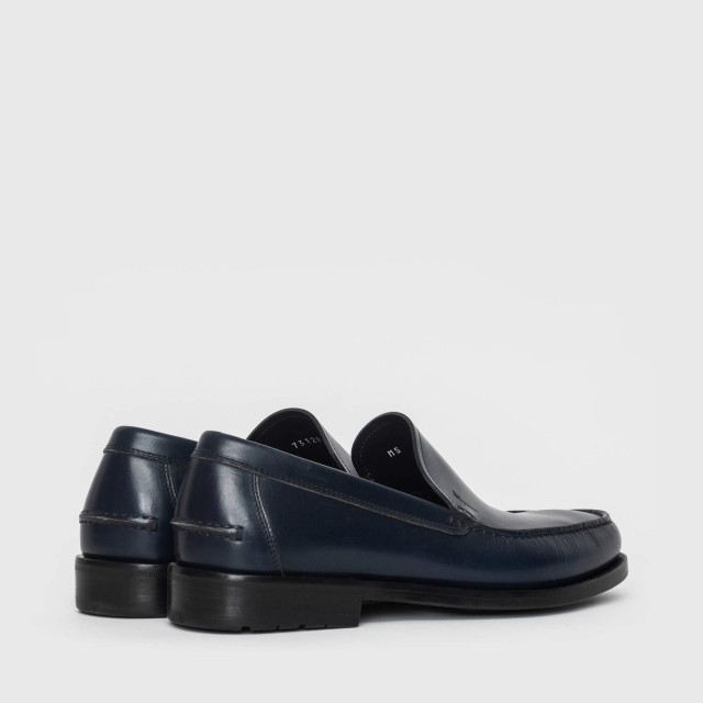 Лофери Salvatore Ferragamo