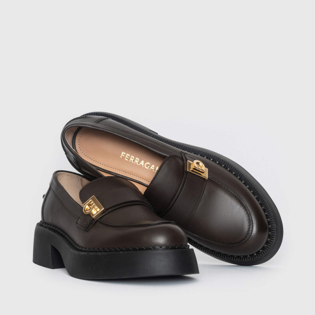 Лоферы Salvatore Ferragamo