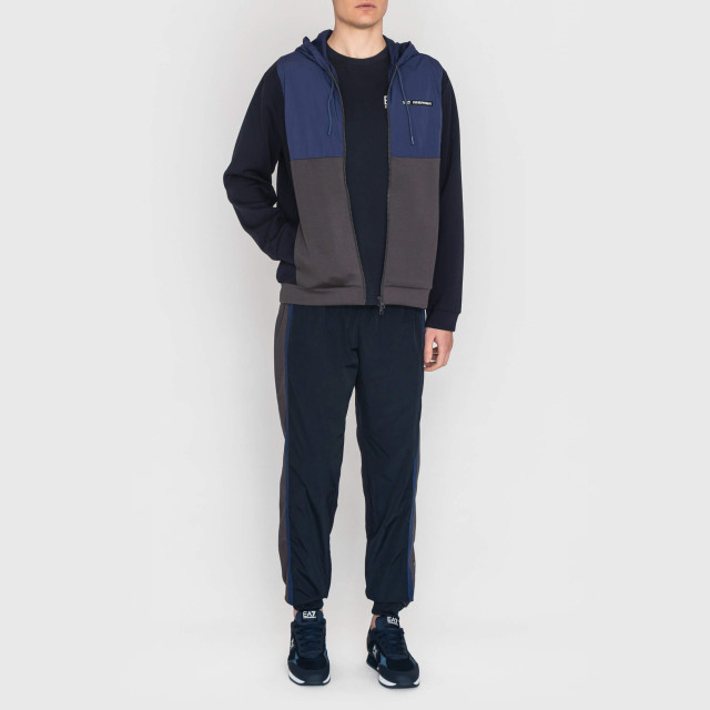 Костюм спортивный Emporio Armani EA7