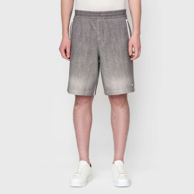 Шорты Emporio Armani  