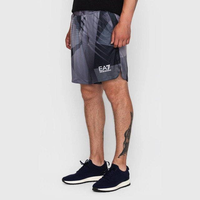 Шорти Emporio Armani EA7