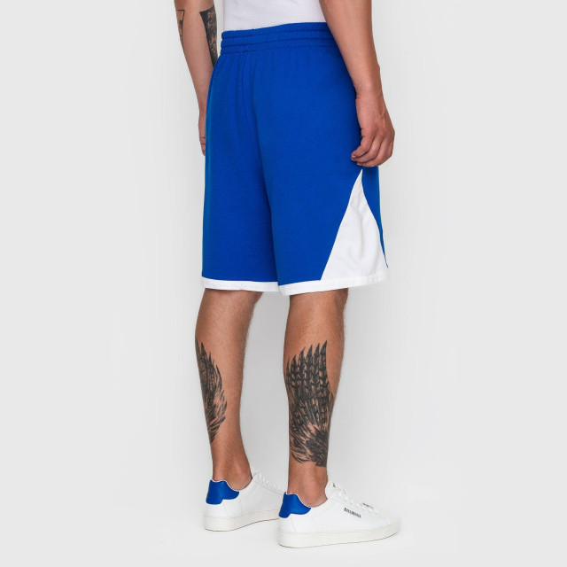Шорти Emporio Armani EA7