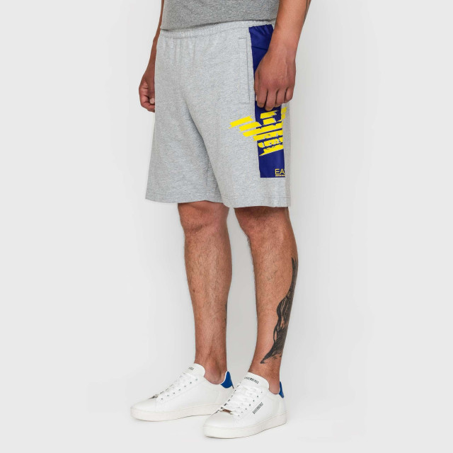 Шорти Emporio Armani EA7