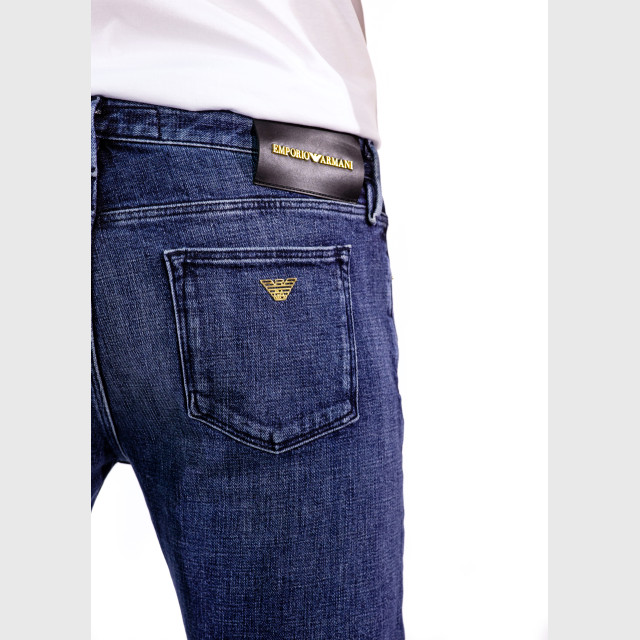 Джинсы Emporio Armani