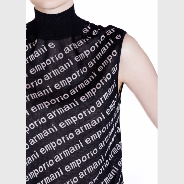 Топ Emporio Armani