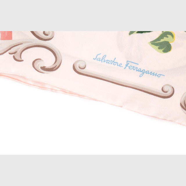 Хустинка Salvatore Ferragamo