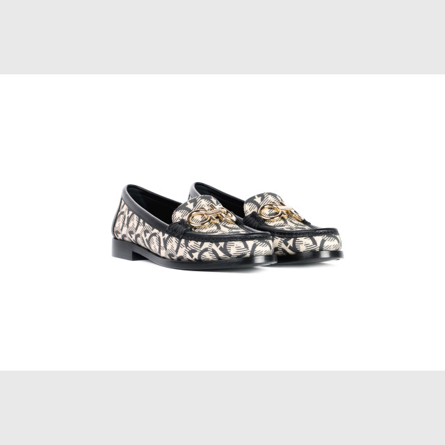 Лоферы Salvatore Ferragamo