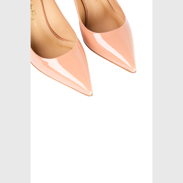 Туфлі - човники Salvatore Ferragamo