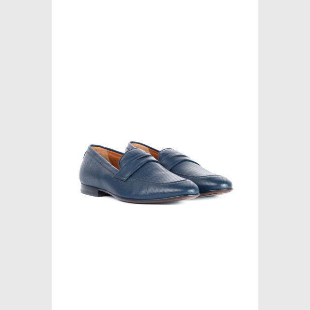 Лофери Corneliani