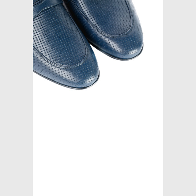 Лофери Corneliani