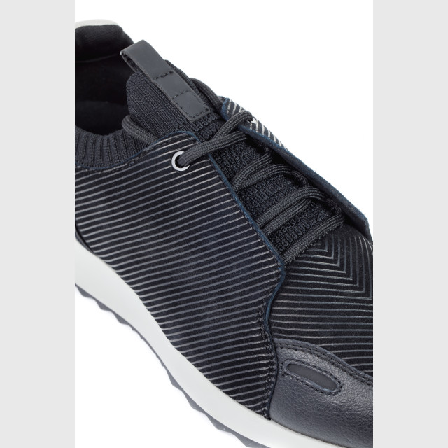 Кроссовки Emporio Armani