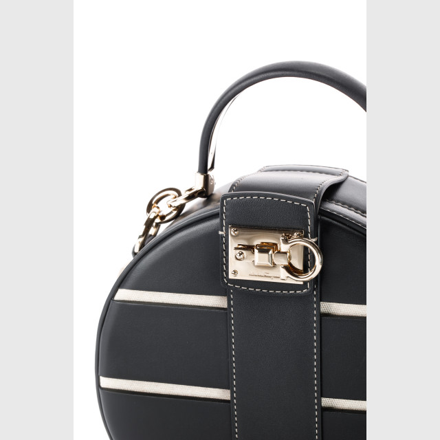 Сумка Salvatore Ferragamo
