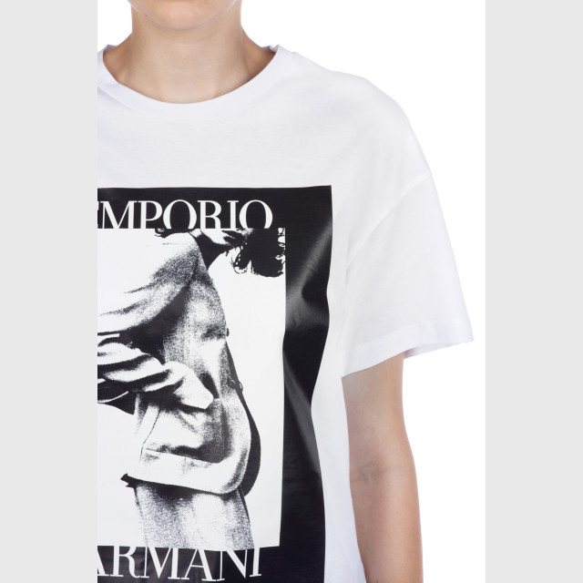 Футболка Emporio Armani