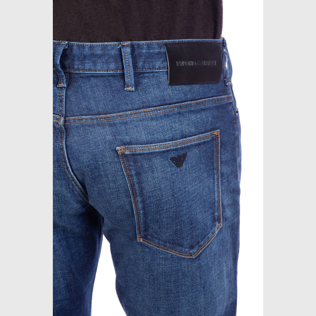 Джинсы Emporio Armani