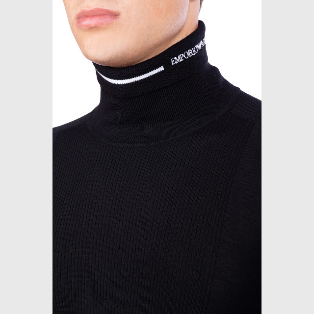 Гольф Emporio Armani