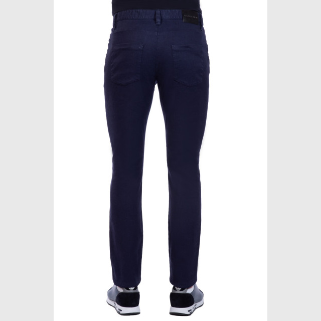 Джинсы Emporio Armani