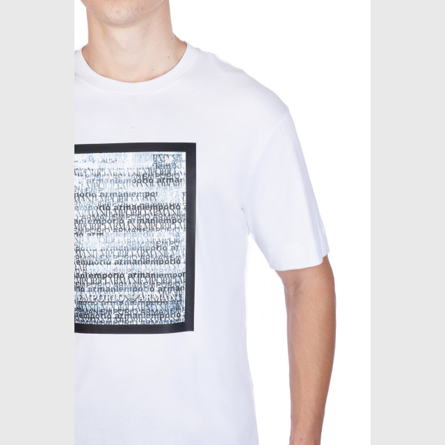 Футболка Emporio Armani