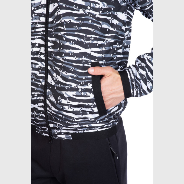 Вітровка Emporio Armani EA7